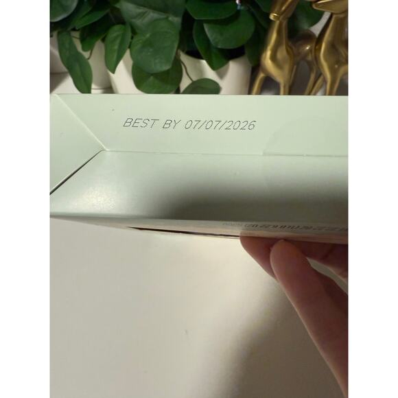 Favorite Day Deluxe Holiday Sprinkle Set - SEALED - - Picture 4 of 8